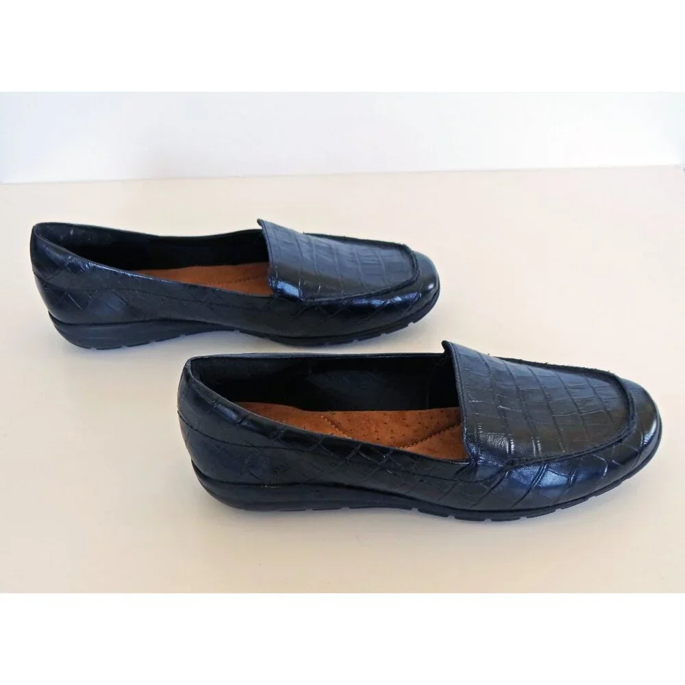 New!! Easy Spirit Abide Black Croco Print Casual Flats 9 1/2 WW Extra Wide